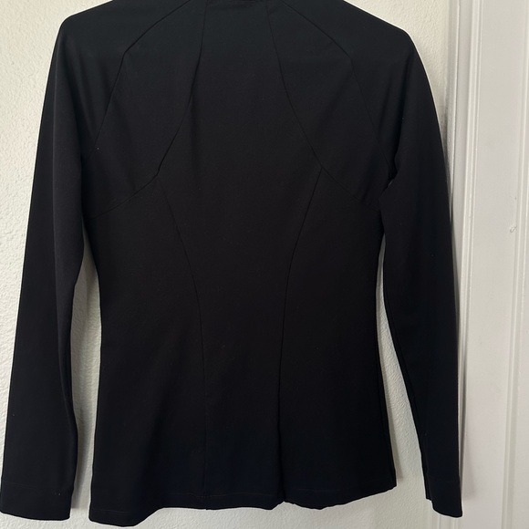 Gymshark Training Jacket - Picture 6 of 6